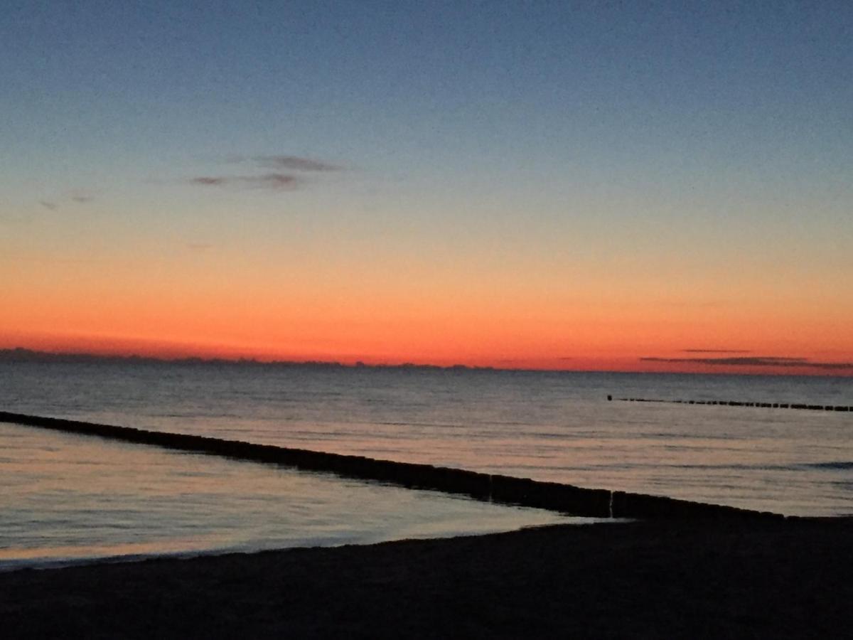 Die Kleine Acht - Direkt Am Strand Дирхаген Экстерьер фото